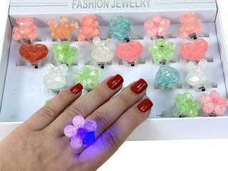 Pierścionek ze światłem Adar (609426)