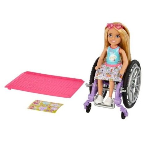 Lalka Chelsea na wózku, blond Barbie (HGP12)