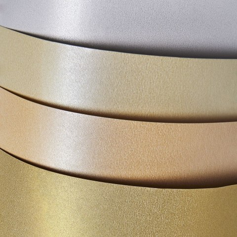 Papier ozdobny (wizytówkowy) iceland diamentowa biel A4 biały 220g Galeria Papieru (200604)