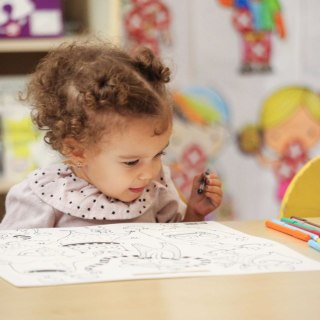 Podkład na biurko FUNNY MAT white SŁODKIE POTWORKI sfu400 biała polipropylen PP [mm:] 400x400 Strigo (8681379304009)