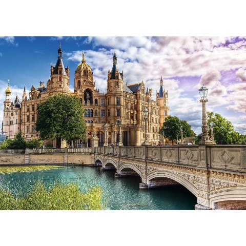 Puzzle Zamek na wyspie 1000 el. Trefl (10669)