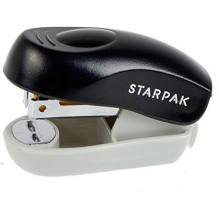 Zszywacz Office czarny 8k (439783) Starpak